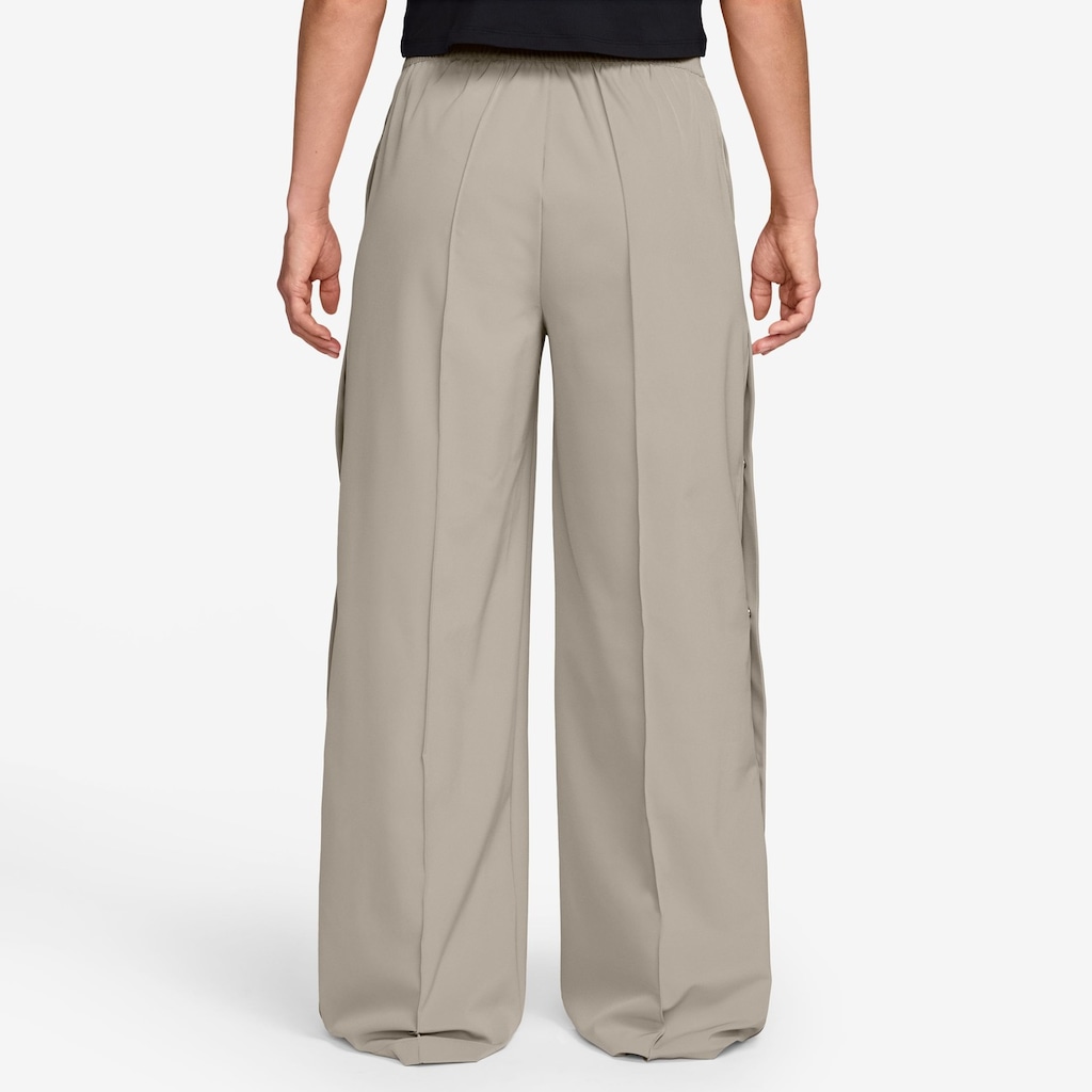 Imagem 2 do produto Calça Nike 24.7 Tearaway Woven Feminina
