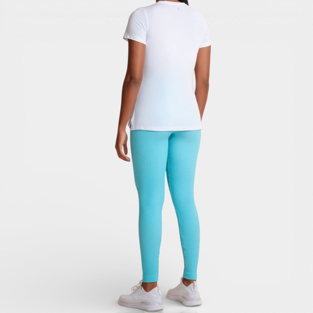 Imagem 4 do produto Camiseta Crepe AirDry Lupo Feminina
