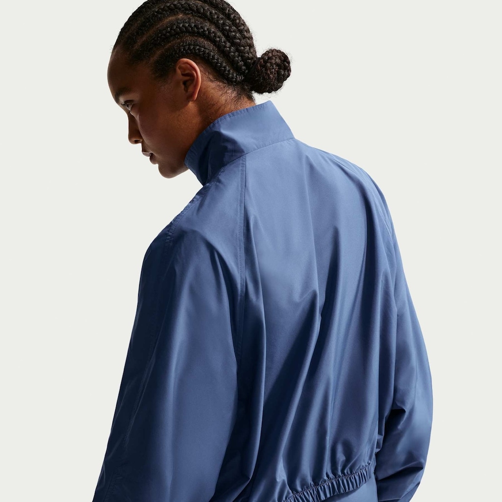 Imagem 2 do produto Jaqueta Nike Sportswear Classic Feminina