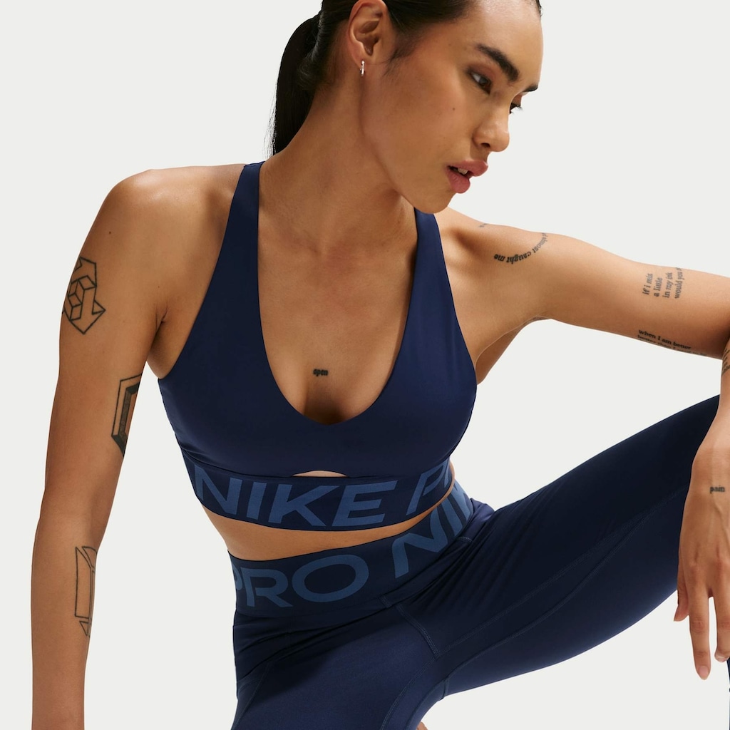 Imagem 3 do produto Top Nike Pro Sculpt 365 Feminino