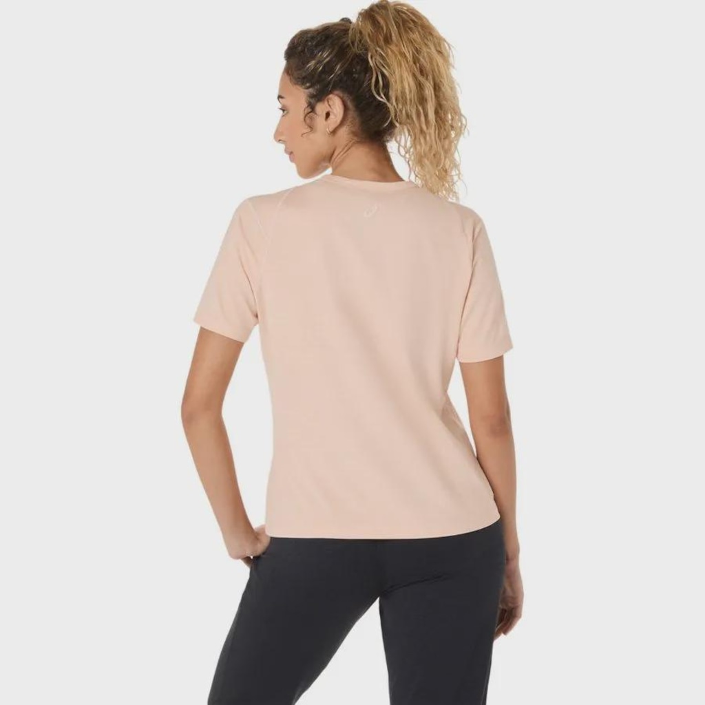 Imagem 3 do produto Camiseta ASICS Com textura Refinada Feminina