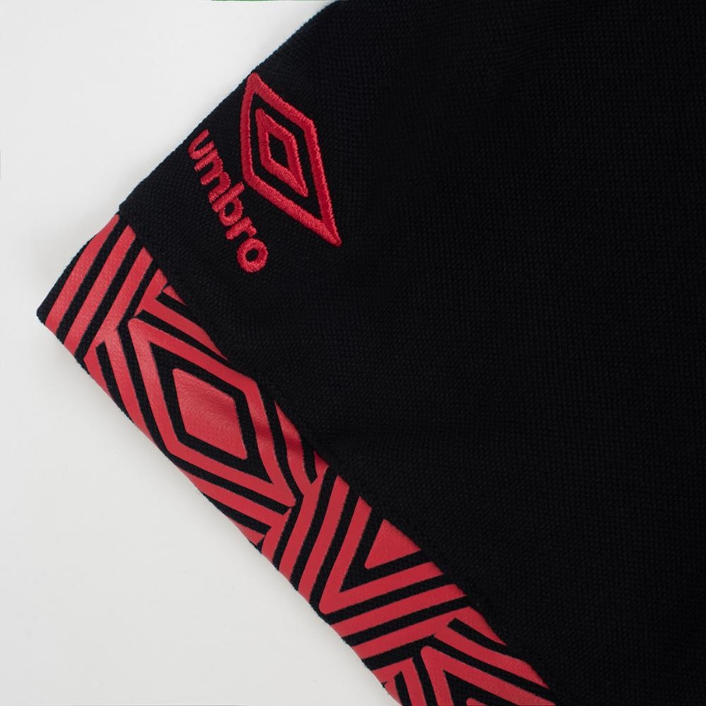 Imagem 4 do produto Camisa do Athletico Paranaense Concentração 26/27 Umbro Masculina