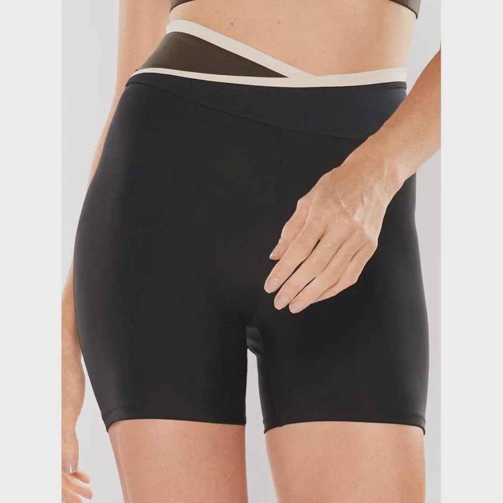 Imagem 2 do produto Bermuda Bodyforsure Lisa Push - Feminina