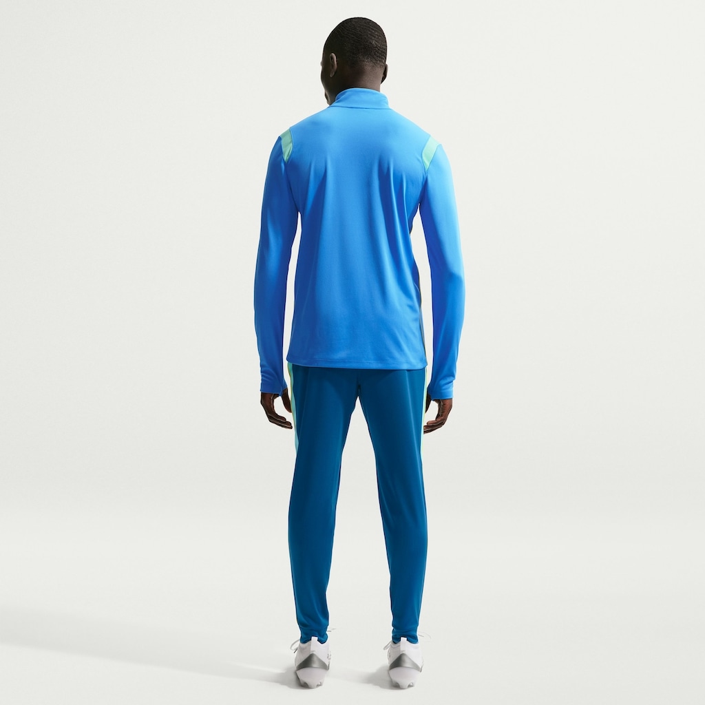 Imagem 5 do produto Camiseta Brasil Nike Manga Longa Academy Pro Masculina