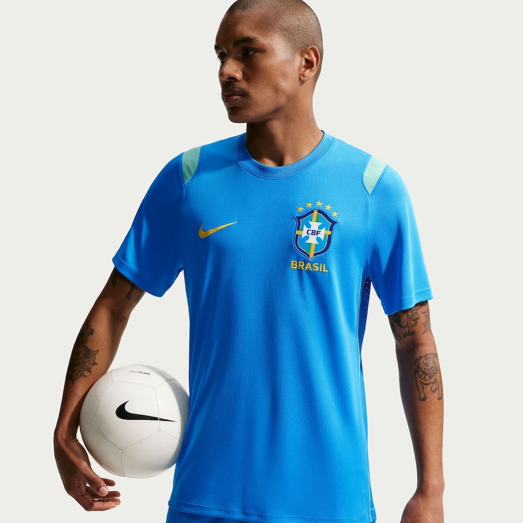 Imagem 2 do produto Camiseta Brasil Dri-FIT Nike Academy Pro Masculina