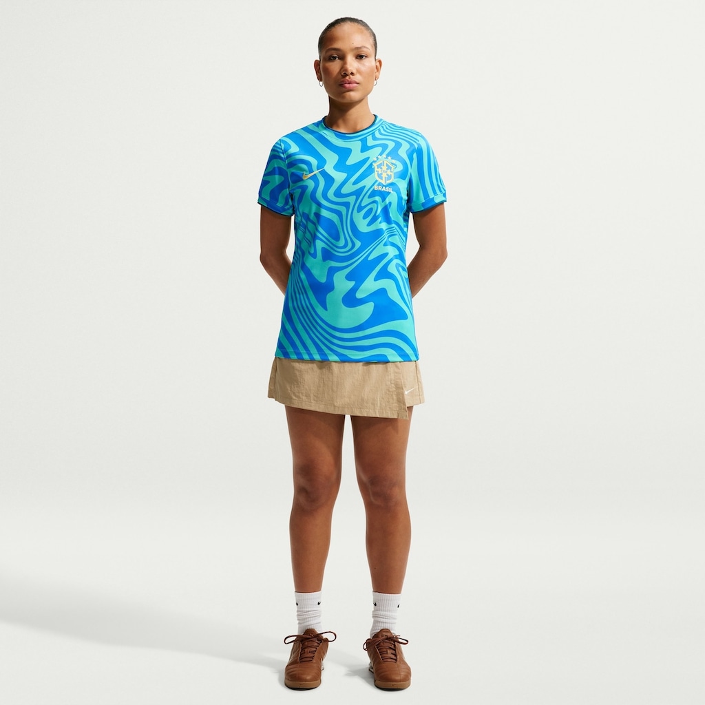 Imagem 4 do produto Camiseta Brasil Nike 26/27 Pré-Jogo Feminina
