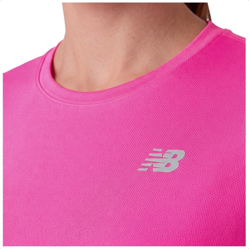 Imagem 5 do produto Camiseta New Balance Sport Essentials Feminina