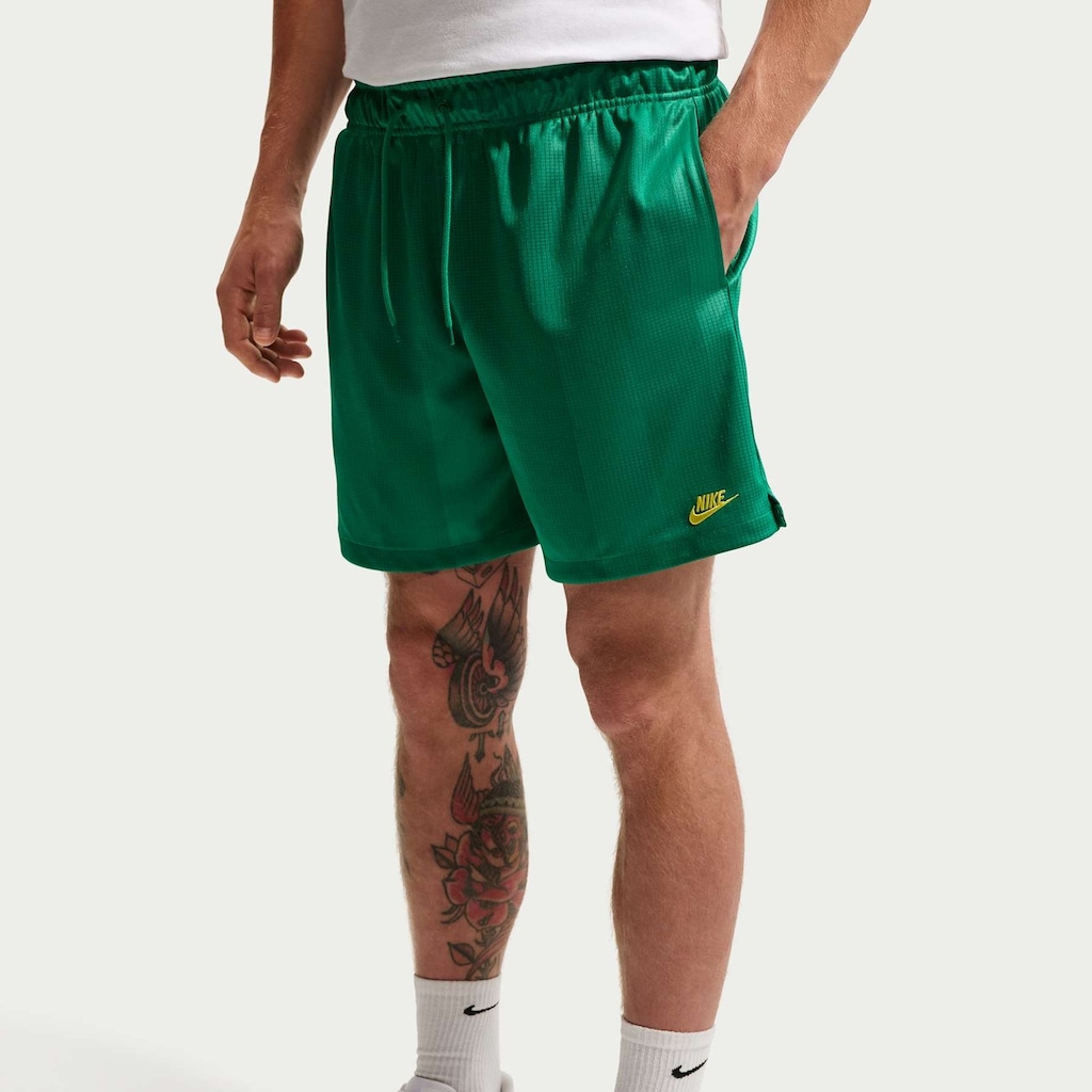 Imagem 2 do produto Shorts Nike Club Flow Masculino