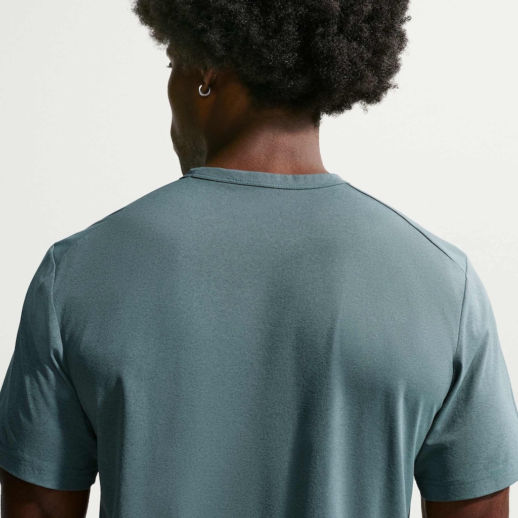 Imagem 2 do produto Camiseta Dri-FIT Nike Hyverse Masculina