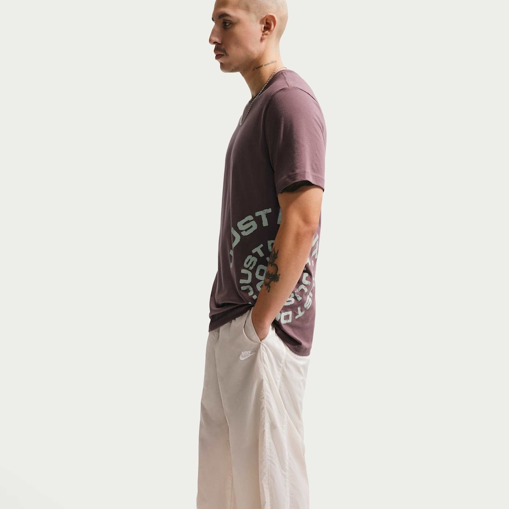 Imagem 4 do produto Calça Nike Woven UV Masculina