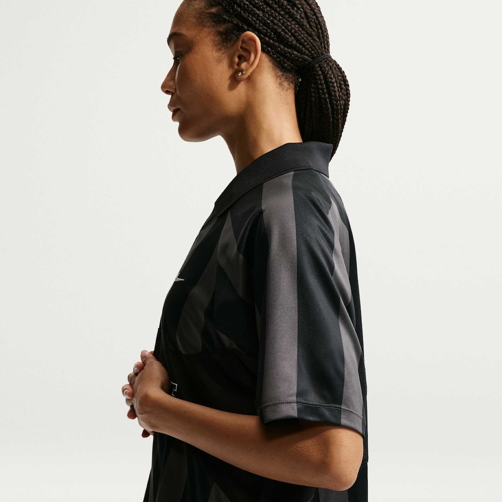 Imagem 2 do produto Camisa Nike Sportswear Street Oversized Feminina