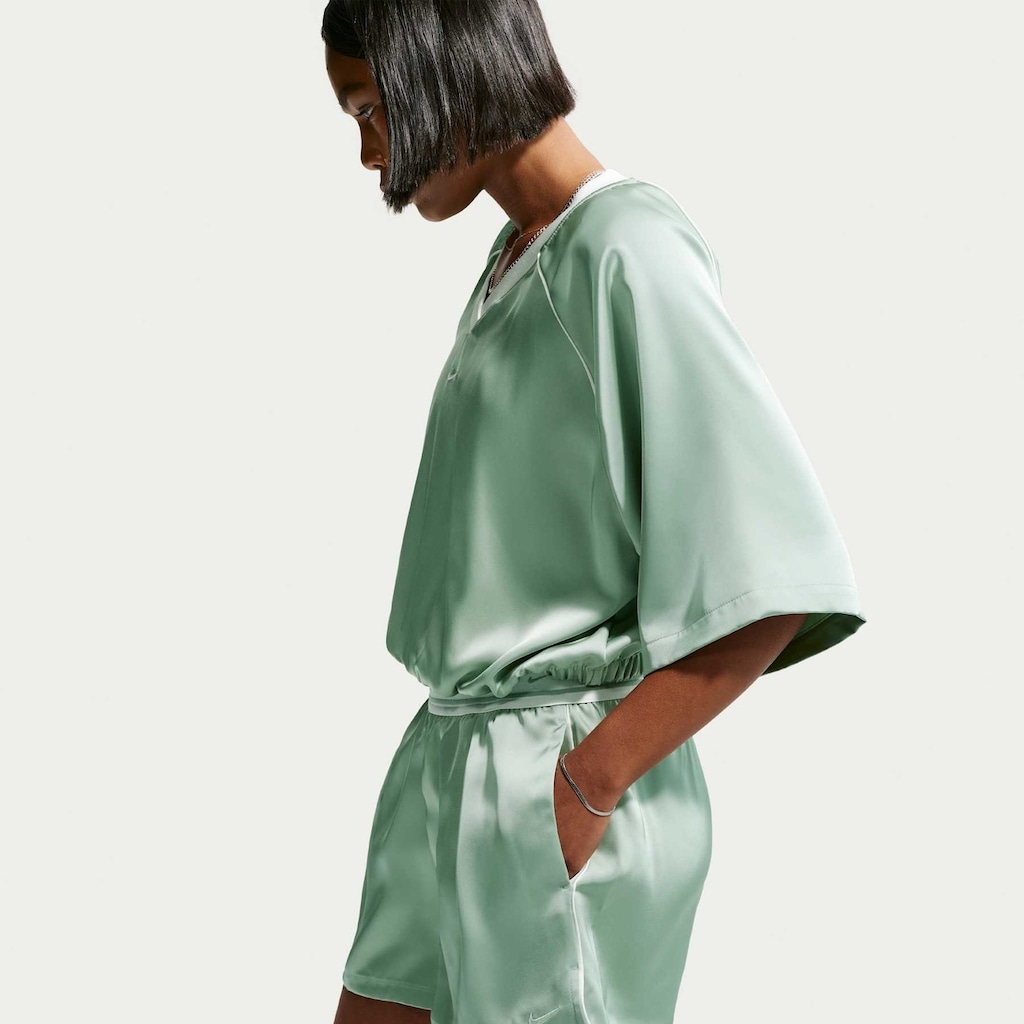 Imagem 4 do produto Shorts Nike Sportswear Woven Feminino