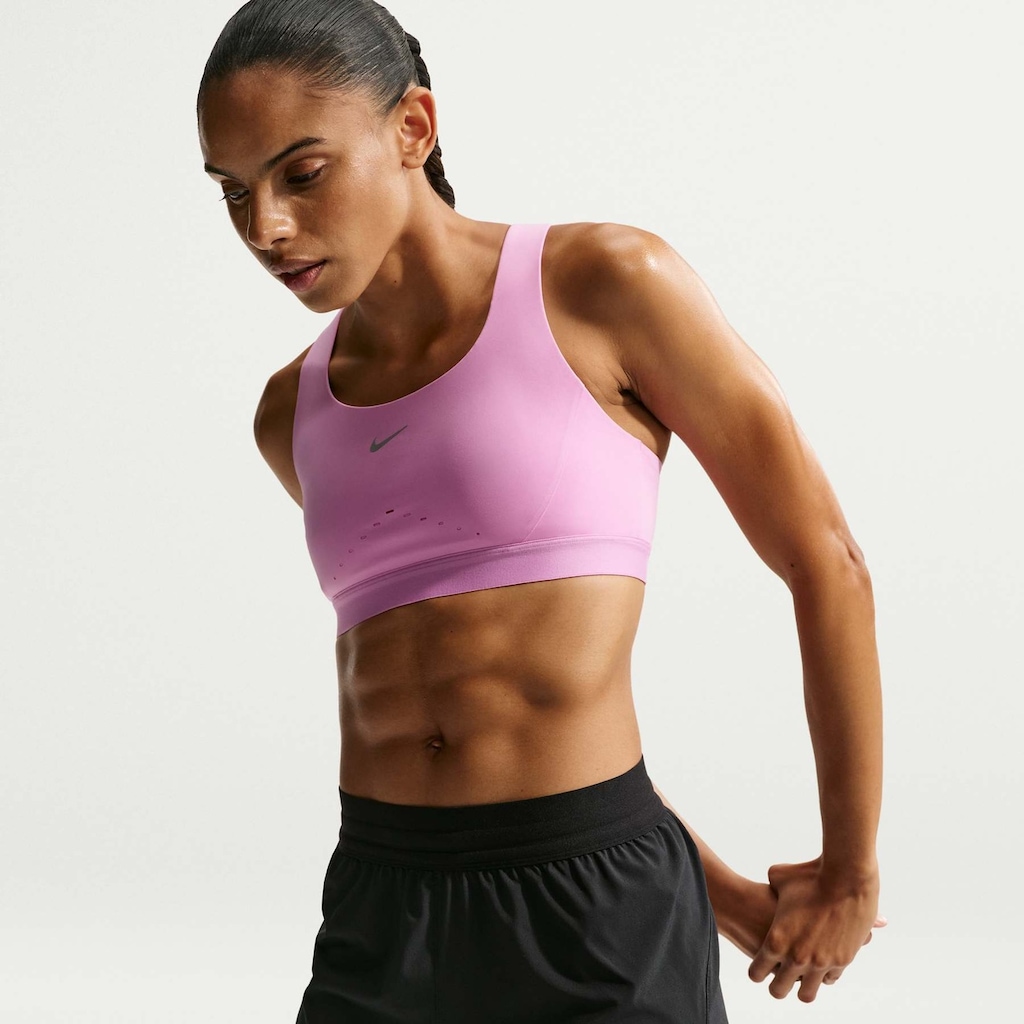 Imagem 2 do produto Shorts Nike Swift Feminino
