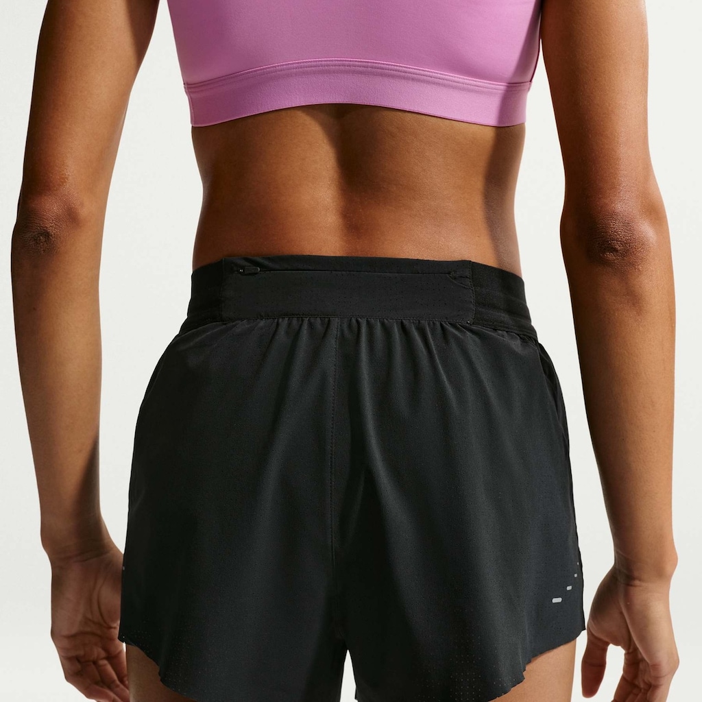 Imagem 3 do produto Shorts Nike Swift Feminino