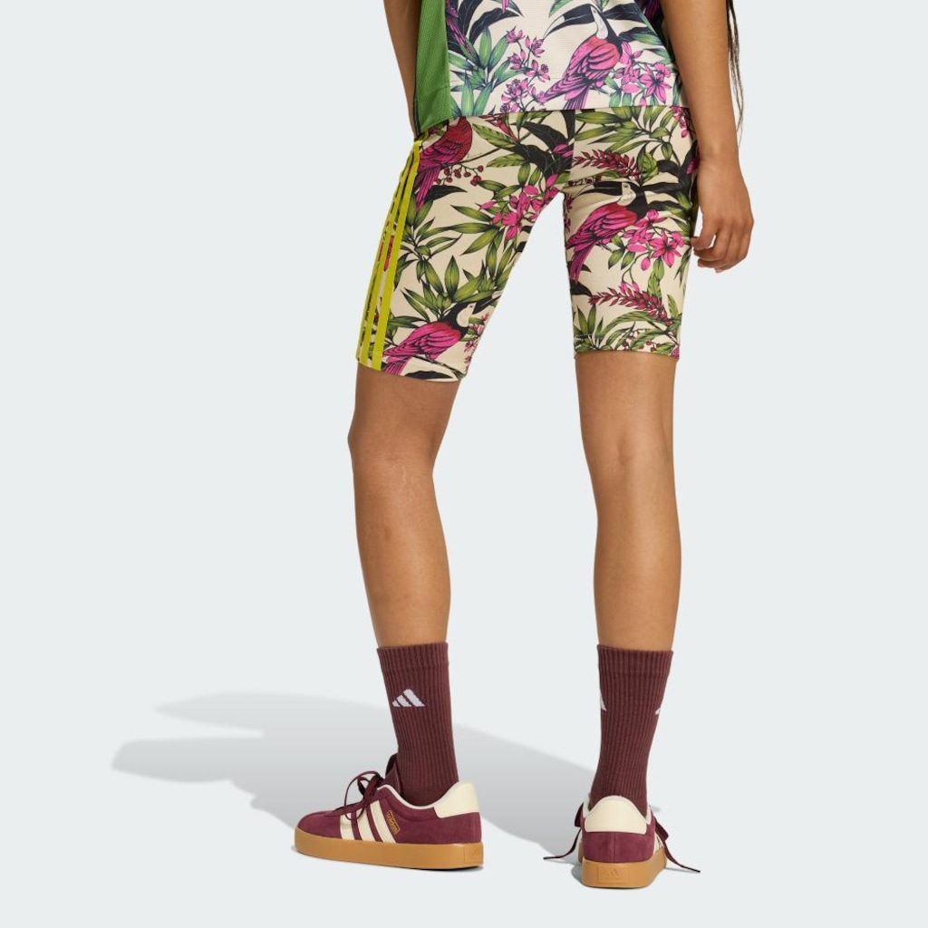 Imagem 3 do produto Short de Ciclismo adidas x Farm Rio Feminino