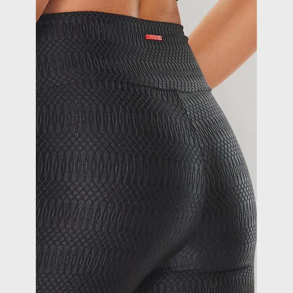 Imagem 5 do produto Bermuda Body for sure Texture - Feminina