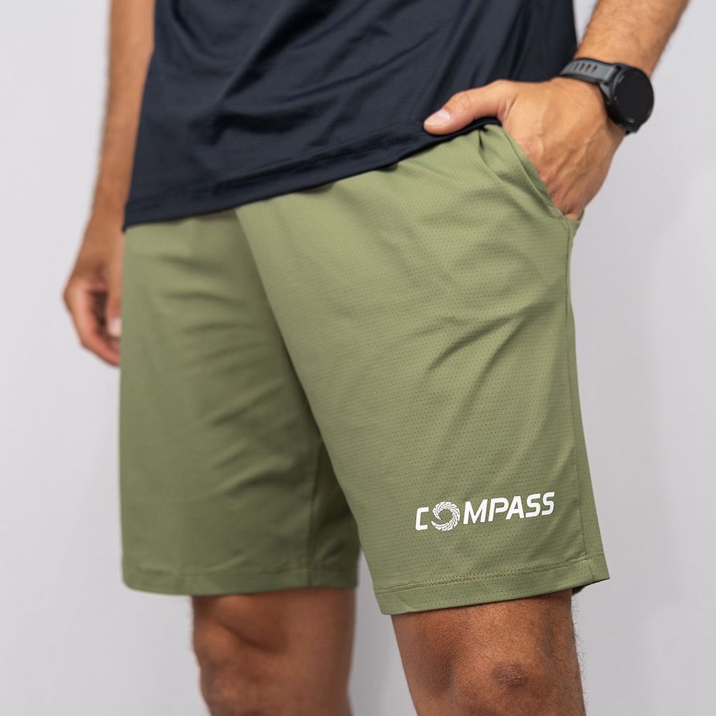 Imagem 2 do produto Bermuda Esportiva Compass Dry Lisa - Masculina