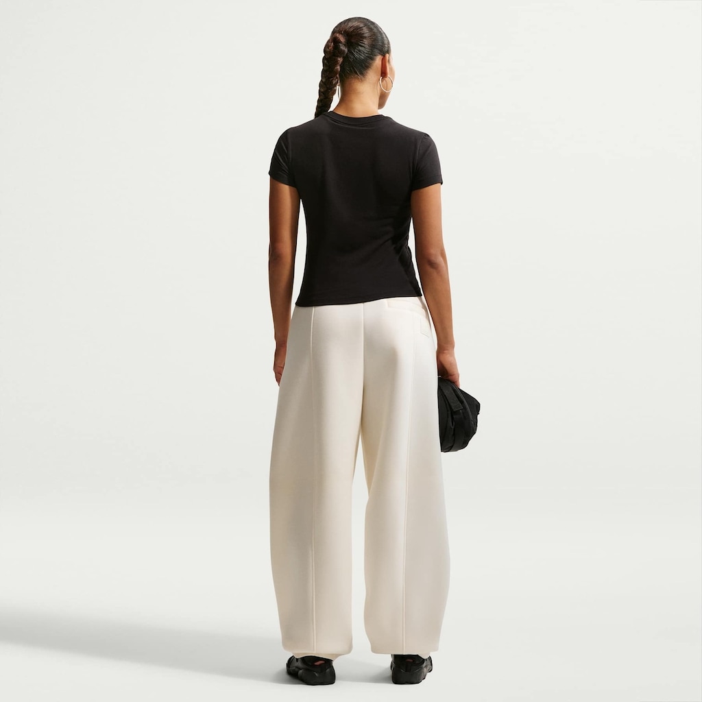 Imagem 5 do produto Camiseta Nike Sportswear Chill Knit Feminina