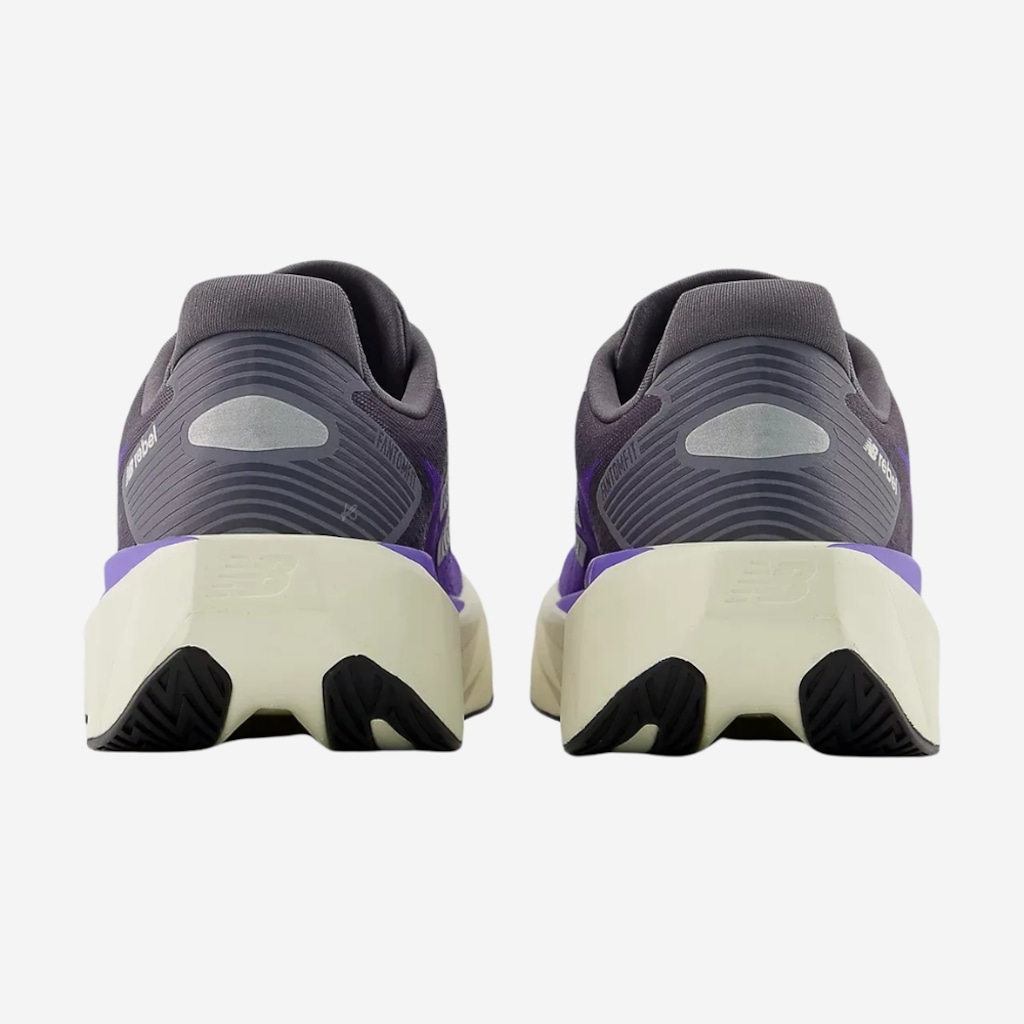 Imagem 2 do produto Tênis New Balance Rebel V5 - Feminino