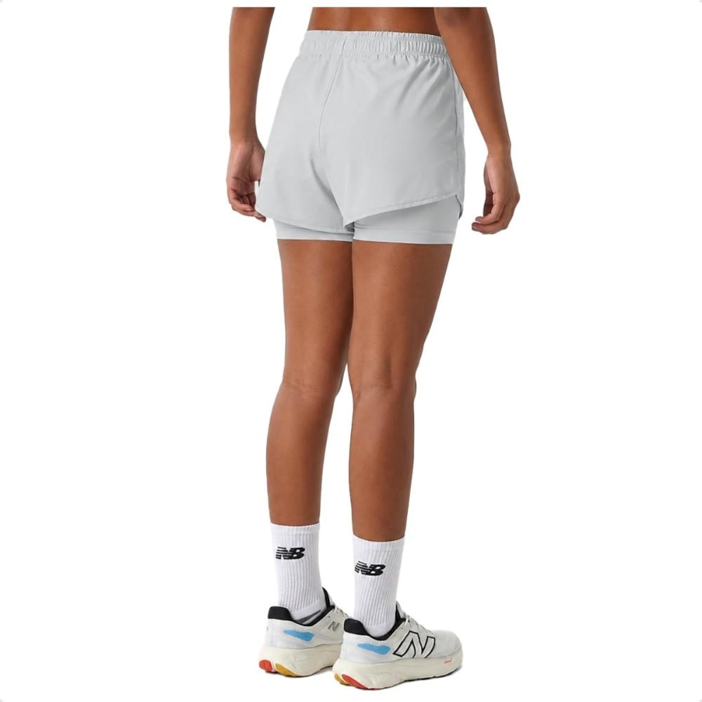 Imagem 3 do produto Shorts New Balance Sport Essentials 2 In Feminino