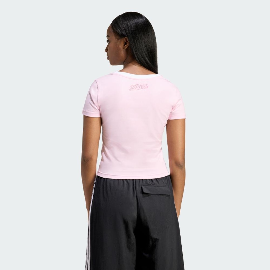 Imagem 3 do produto Camiseta Adidas Colour Icon Feminina