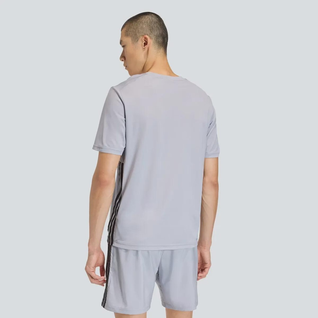 Imagem 2 do produto Camiseta Masculina Essentials 3 Listras adidas