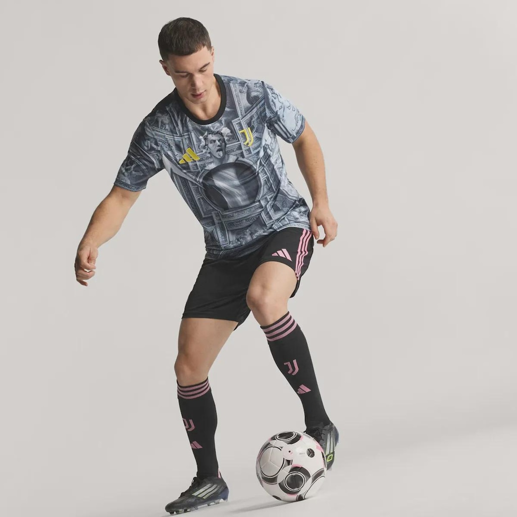 Imagem 3 do produto Camisa Juventus Pré Jogo 2026 adidas Masculina