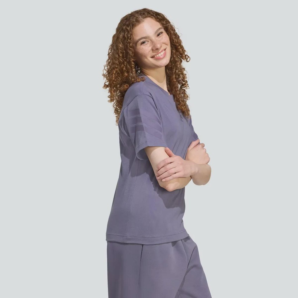 Imagem 3 do produto Camiseta Feminina Future Icons 3 Listras adidas