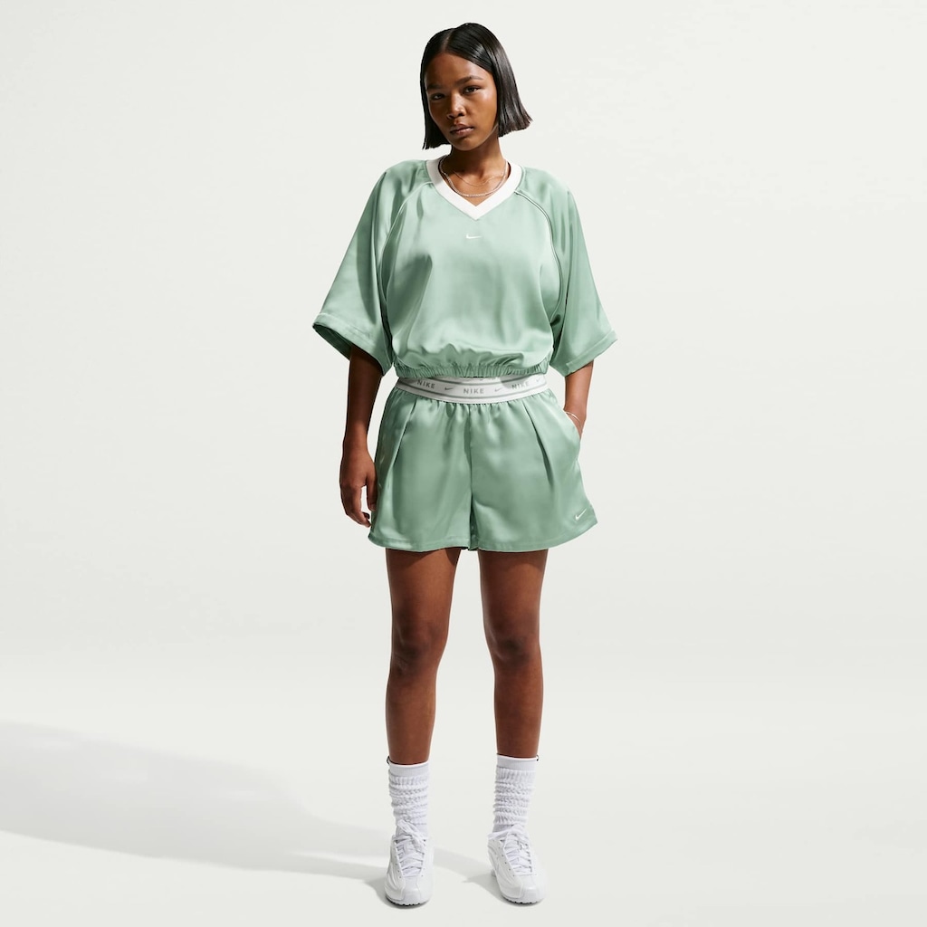 Imagem 4 do produto Camiseta Nike Sportswear Woven Feminina