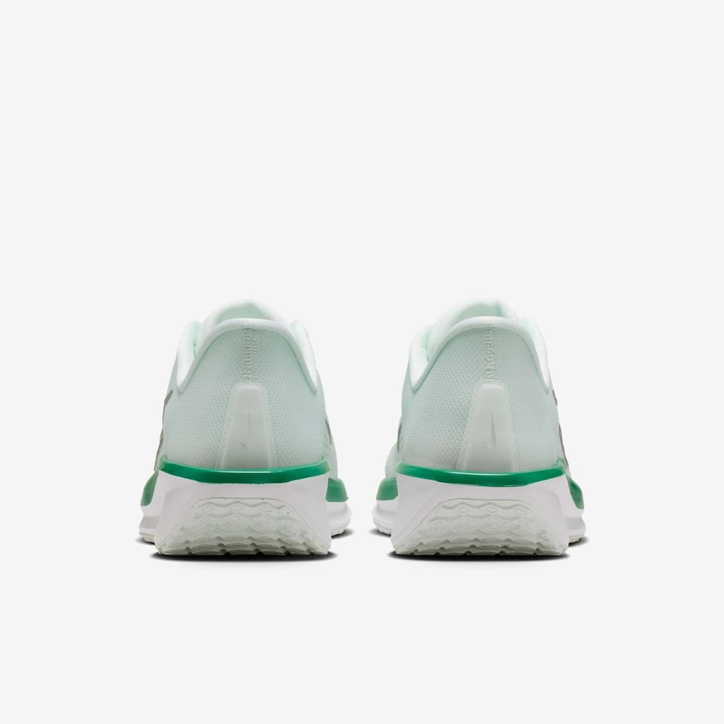 Imagem 4 do produto Tênis Feminino Nike Quest 6