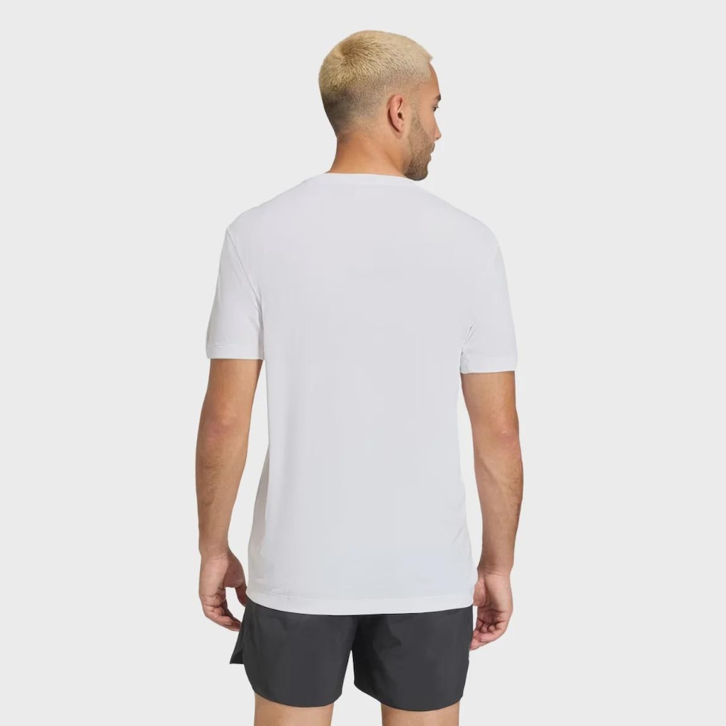 Imagem 2 do produto Camiseta adidas Adi365 Running Essentials Brand Love - Masculina