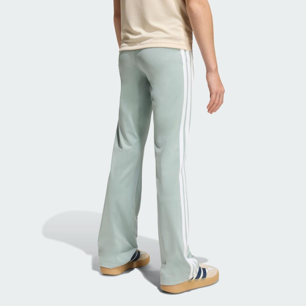 Imagem 3 do produto Calça Legging adidas Flare Train Essentials Três Listras Infantil
