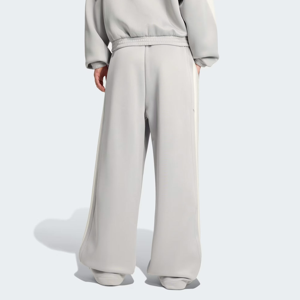 Imagem 2 do produto Calça Feminina Stadium 3 Listras adidas