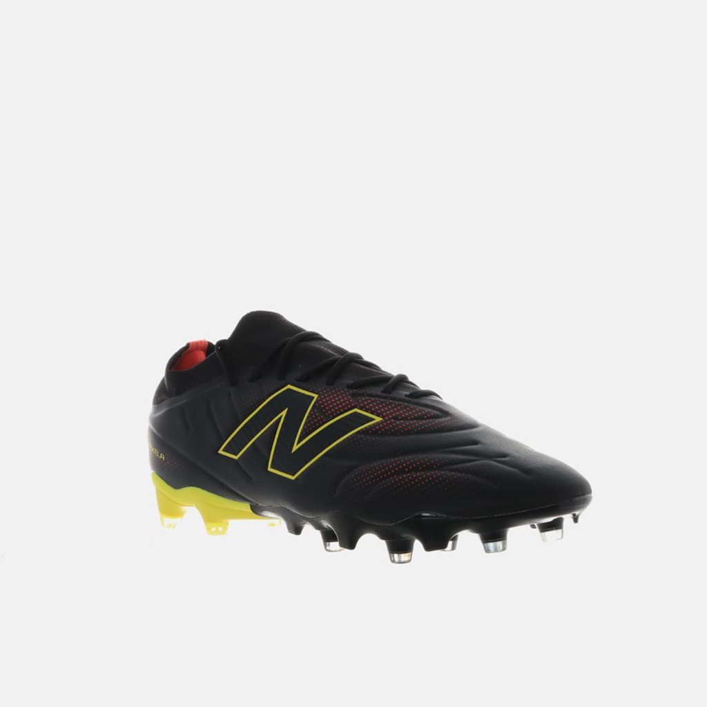 Imagem 4 do produto Chuteira de Campo Adulto New Balance Tekela Team Low Fg V5