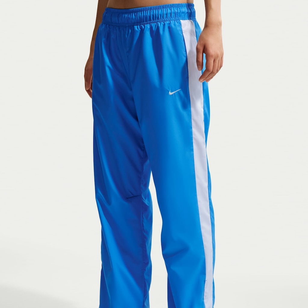 Imagem 2 do produto Calça Nike Sportswear Classic Feminina