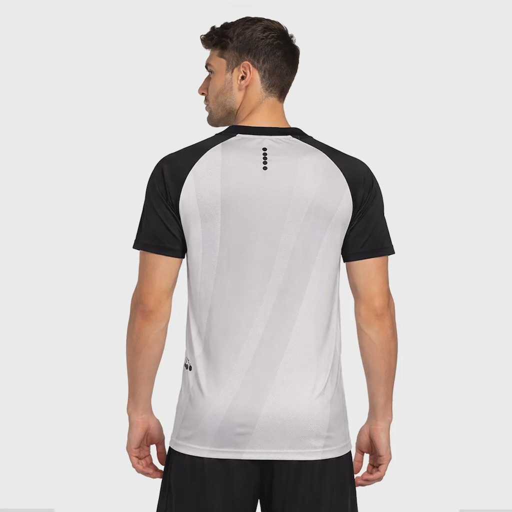 Imagem 3 do produto Camisa da Ponte Preta Treino Linha 2025 Diadora - Masculina