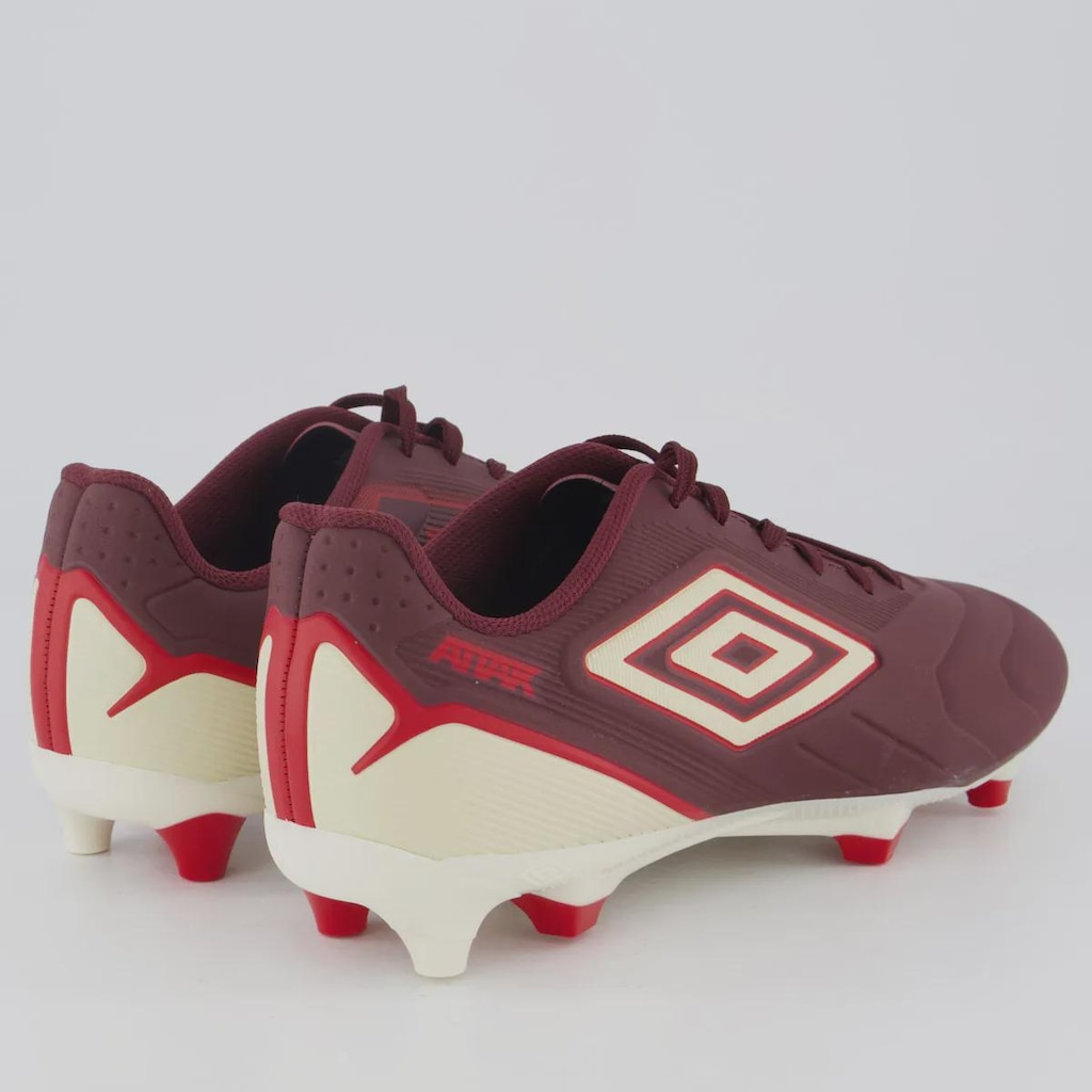 Imagem 3 do produto Chuteira Campo Adulto Umbro Attak III