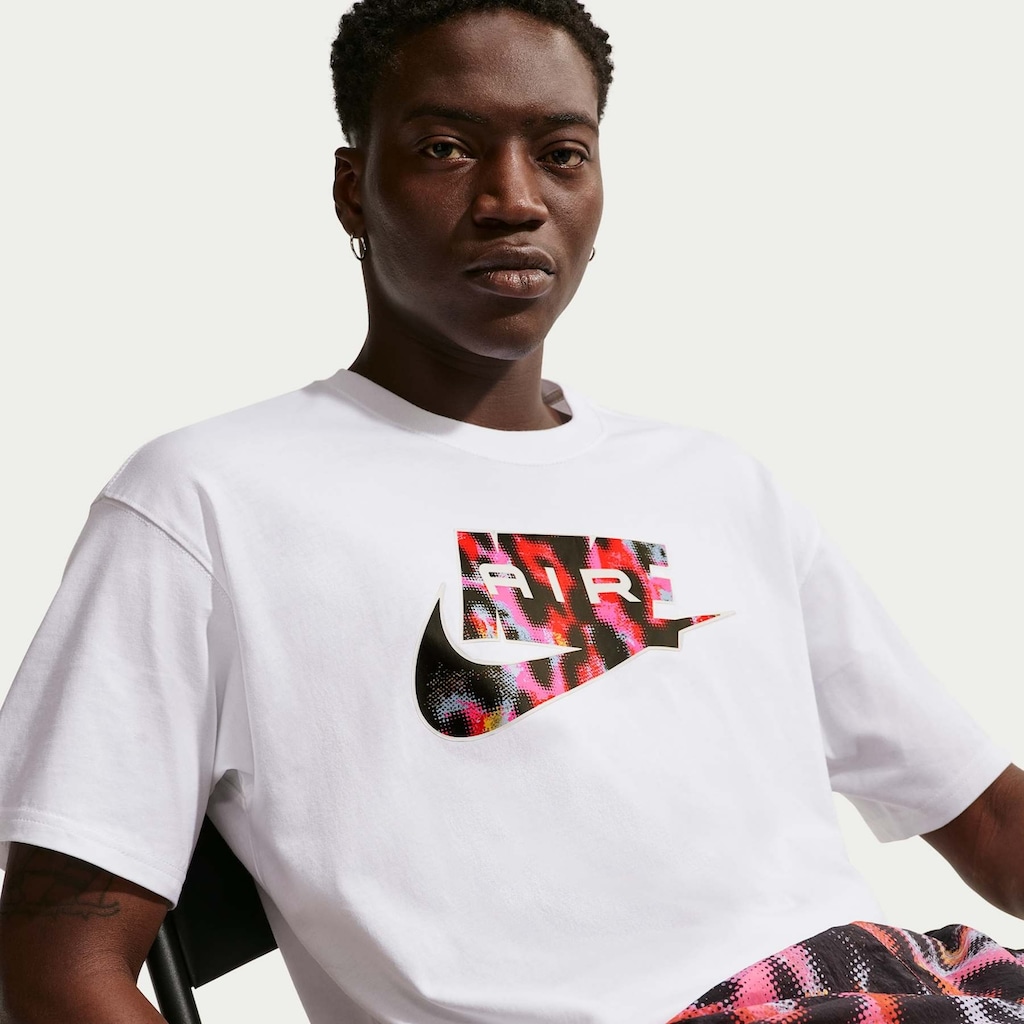 Imagem 3 do produto Camiseta Nike Sportswear Air AOP Unissex