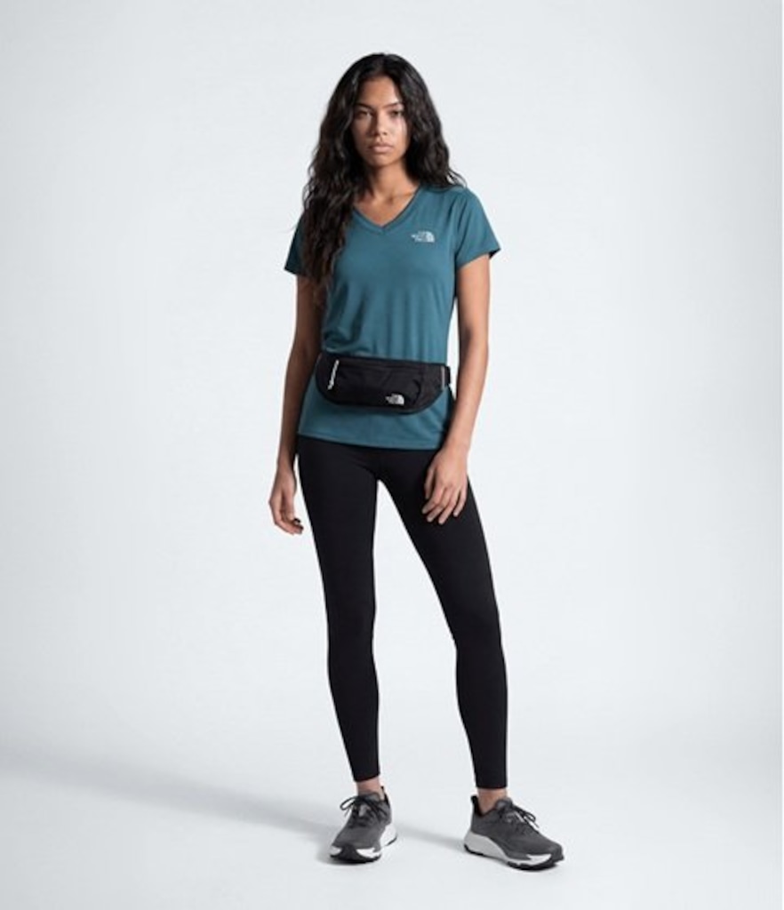 Imagem 3 do produto Camiseta Feminina The North Face Hyper Tee V-Neck
