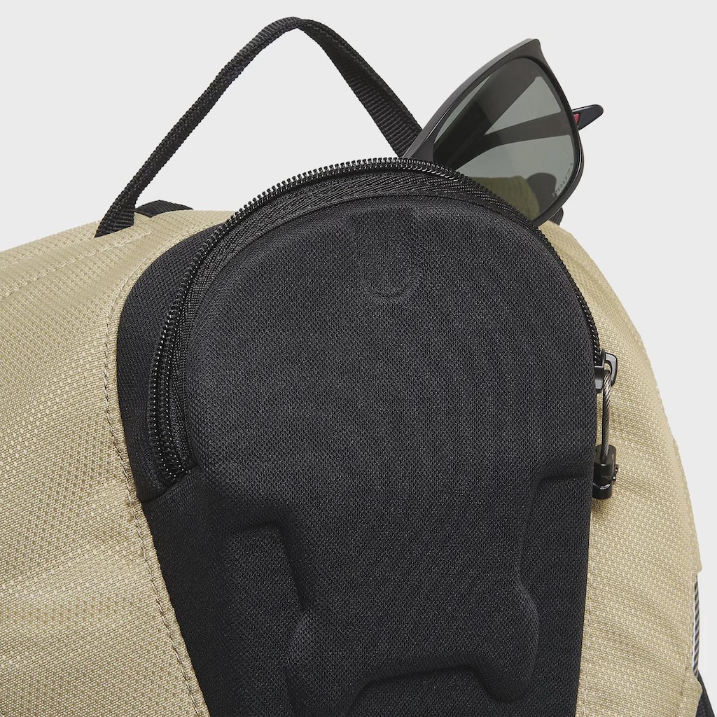 Imagem 4 do produto Mochila Unissex Oakley Bathroom Sink RC Backpack Pebble - 21 Litros