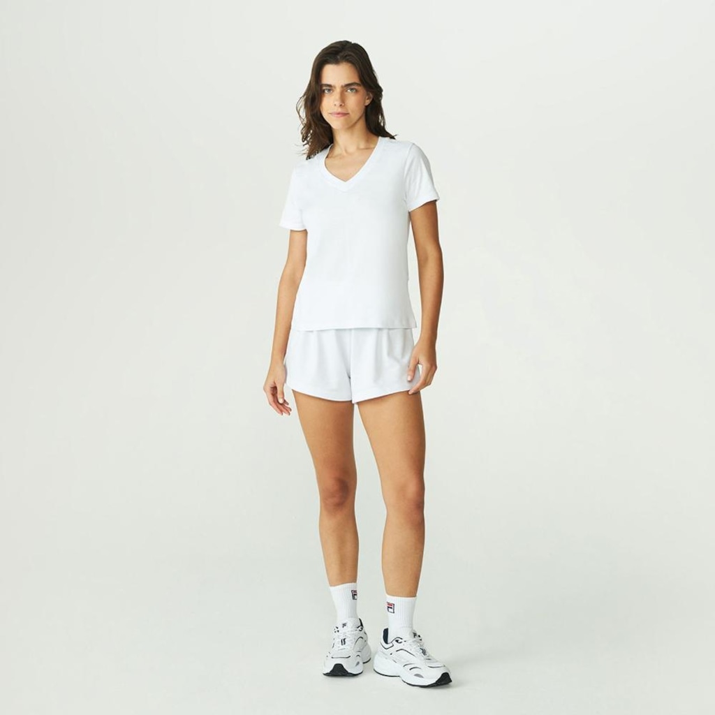 Imagem 3 do produto Camiseta Fila Regular V Basic Classic Feminina