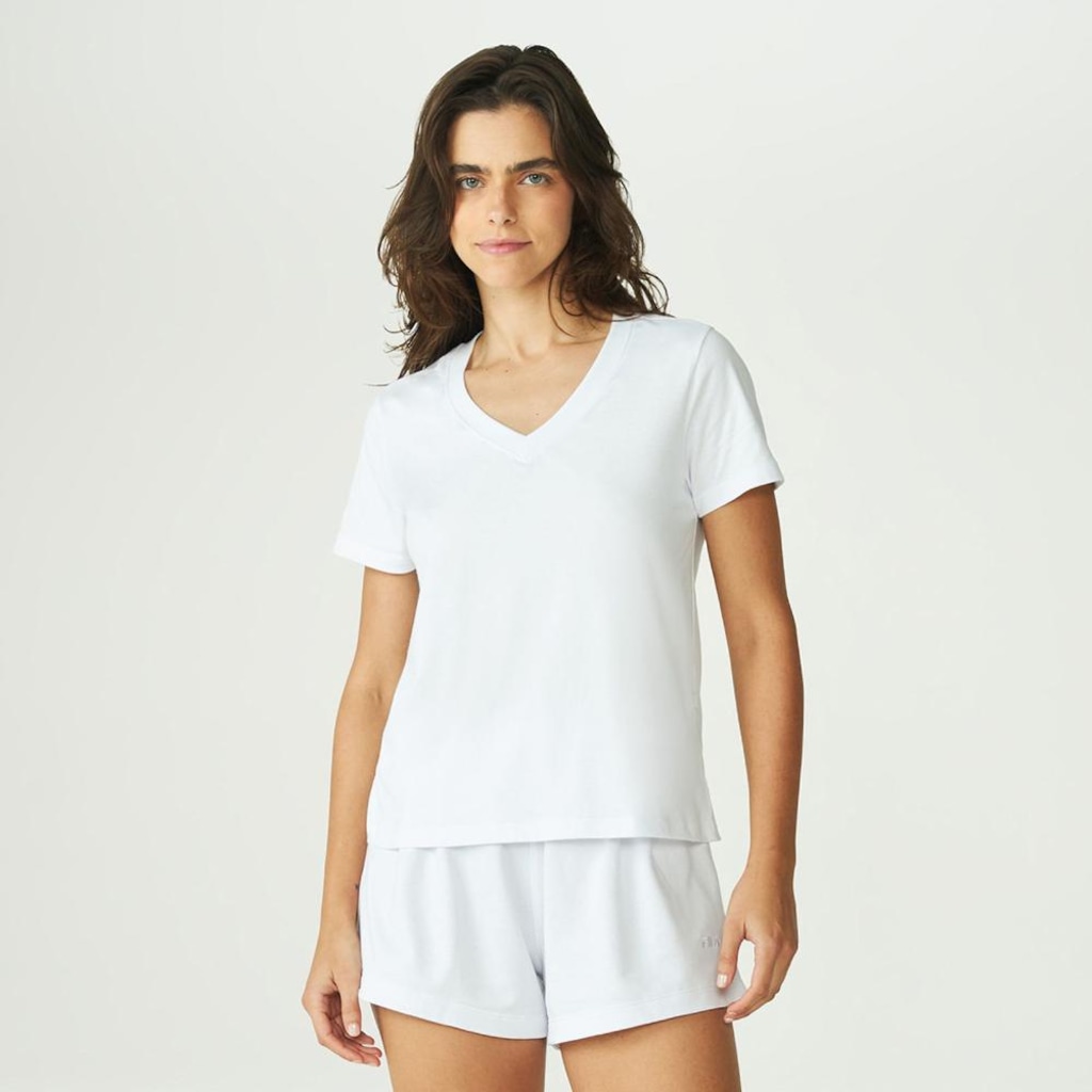 Imagem 4 do produto Camiseta Fila Regular V Basic Classic Feminina