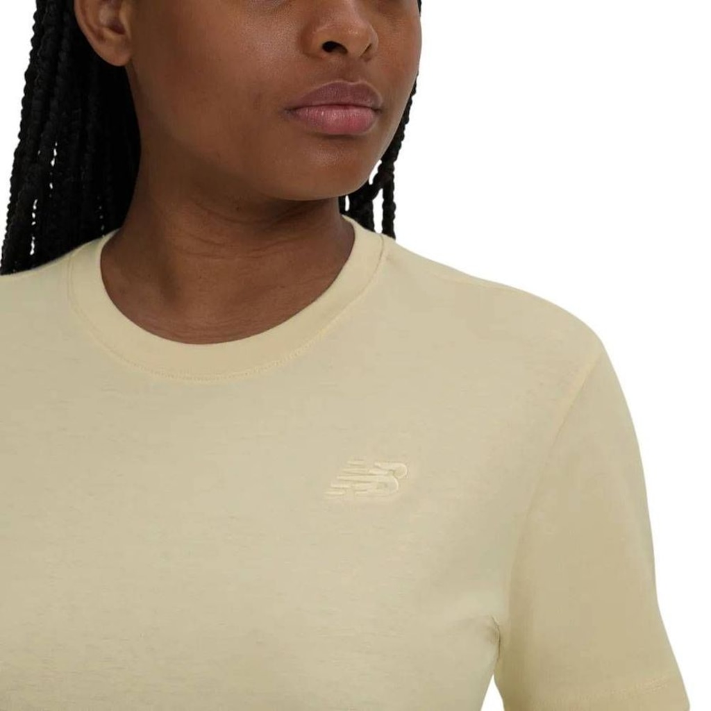 Imagem 2 do produto Camiseta New Balance M/C Small Logo Feminina