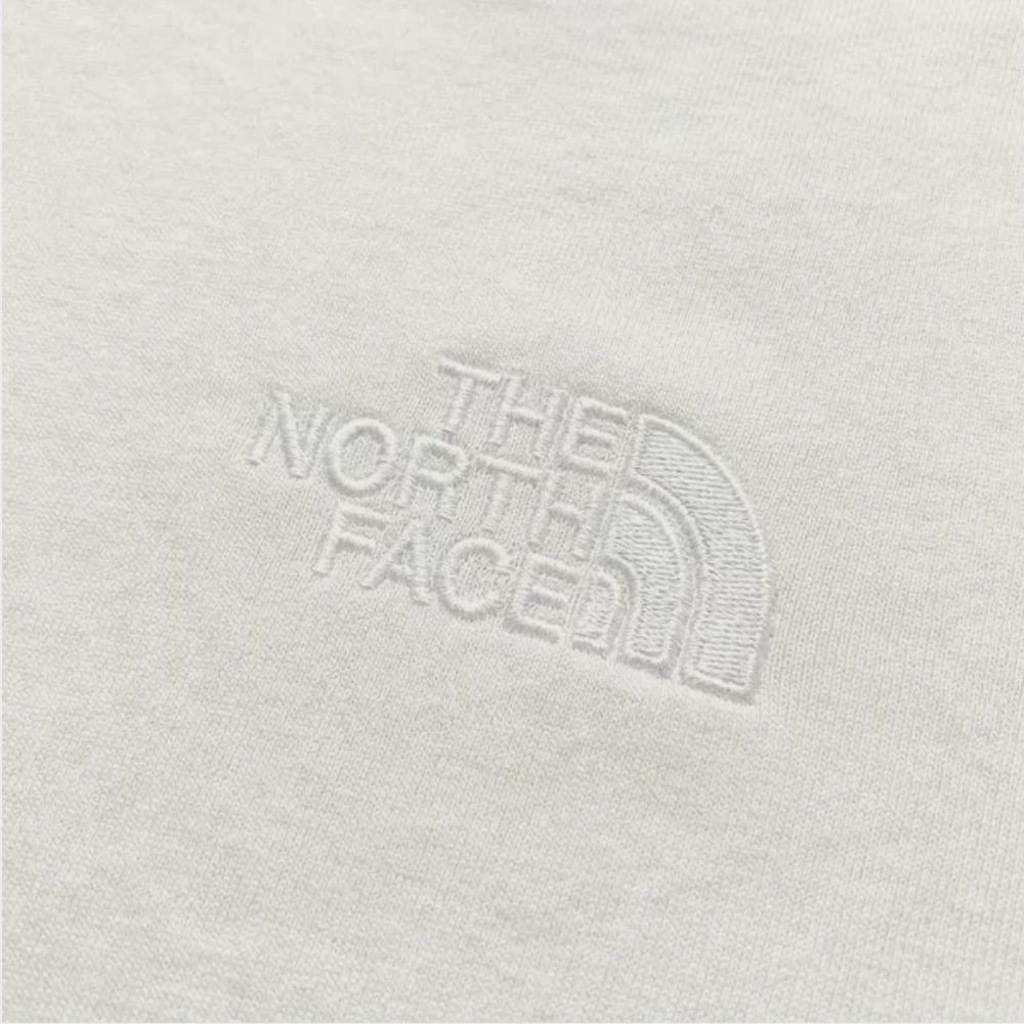 Imagem 5 do produto Camiseta The North Face Essential Oversized - Masculina