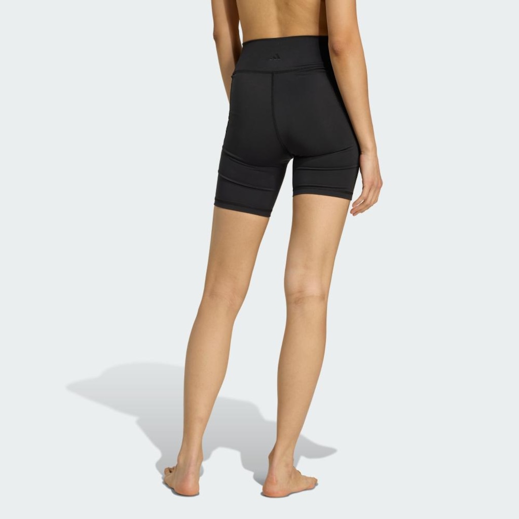 Imagem 3 do produto Short Legging adidas All Me Essentials de 7 Polegadas Feminino