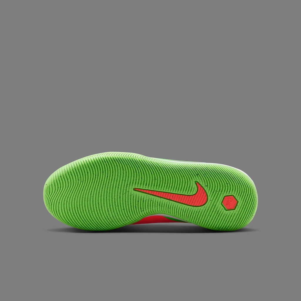 Imagem 2 do produto Chuteira Futsal Nike Phantom 6 Club Low Infantil