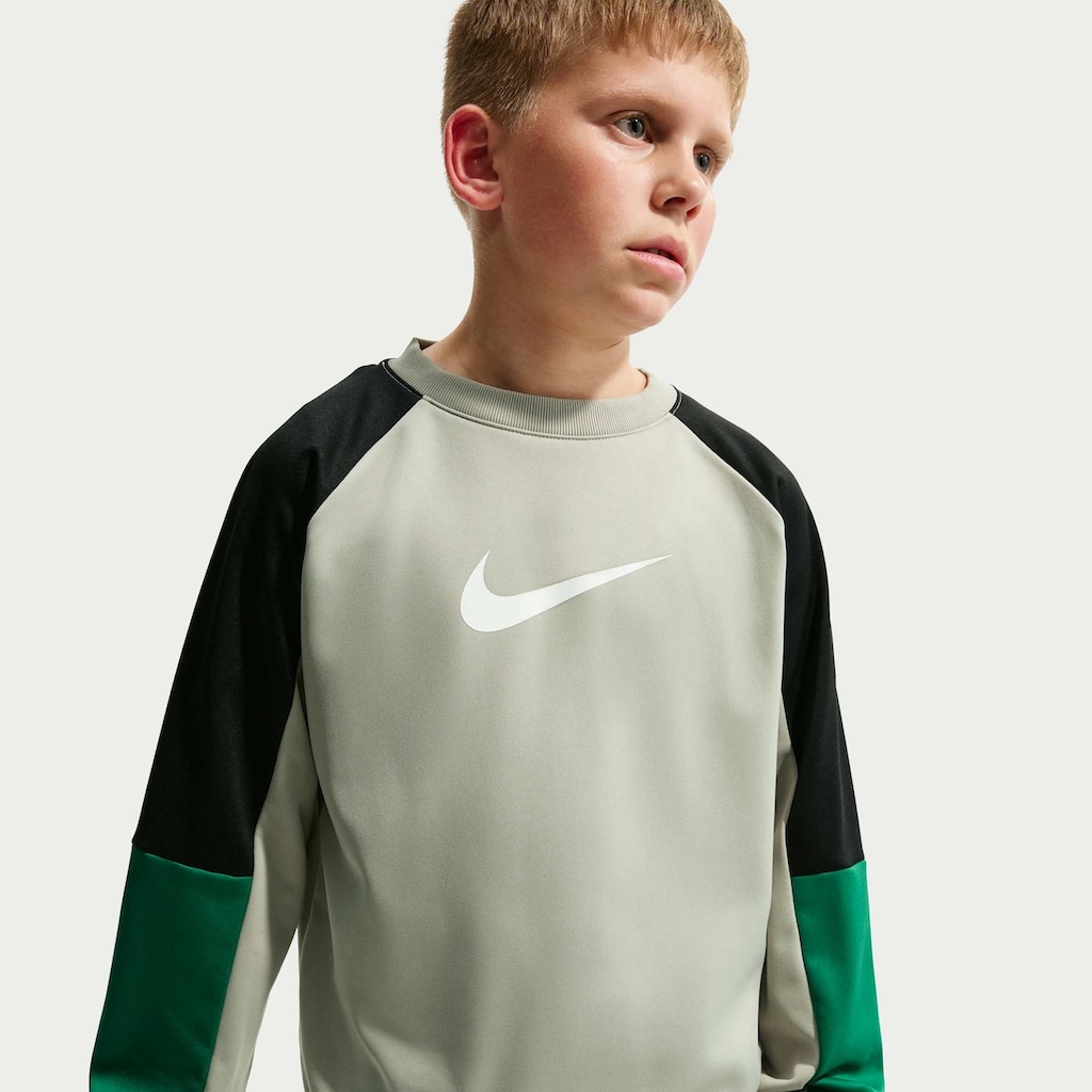 Imagem 2 do produto Conjunto Nike Sportswear Crew Infantil