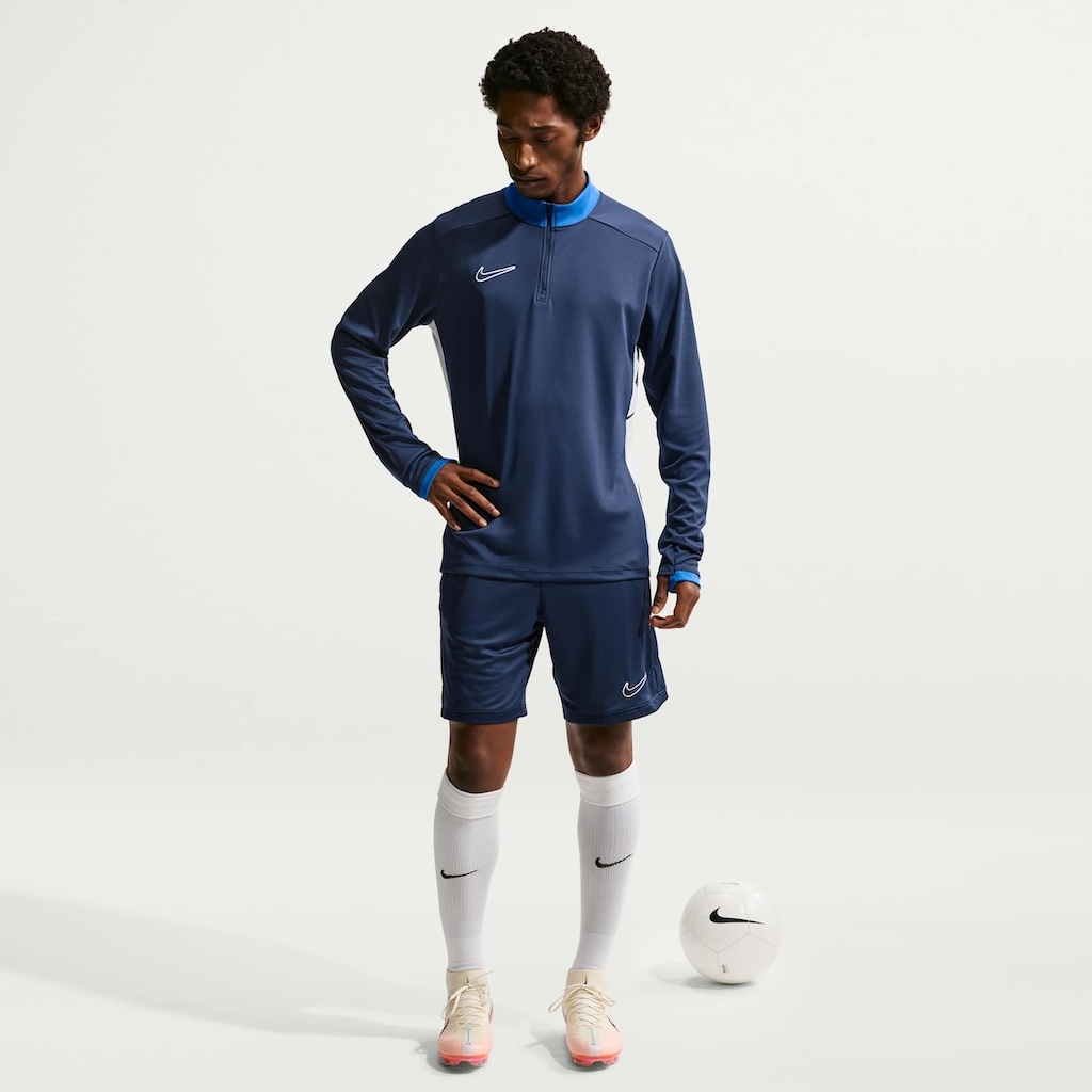 Imagem 4 do produto Camiseta Dri-FIT Nike Manga Longa Academy Masculina