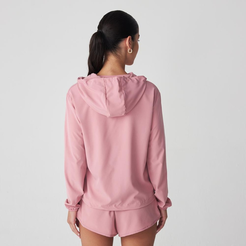 Imagem 2 do produto Jaqueta Corta Vento New Balance Sport Essentials Run Feminino