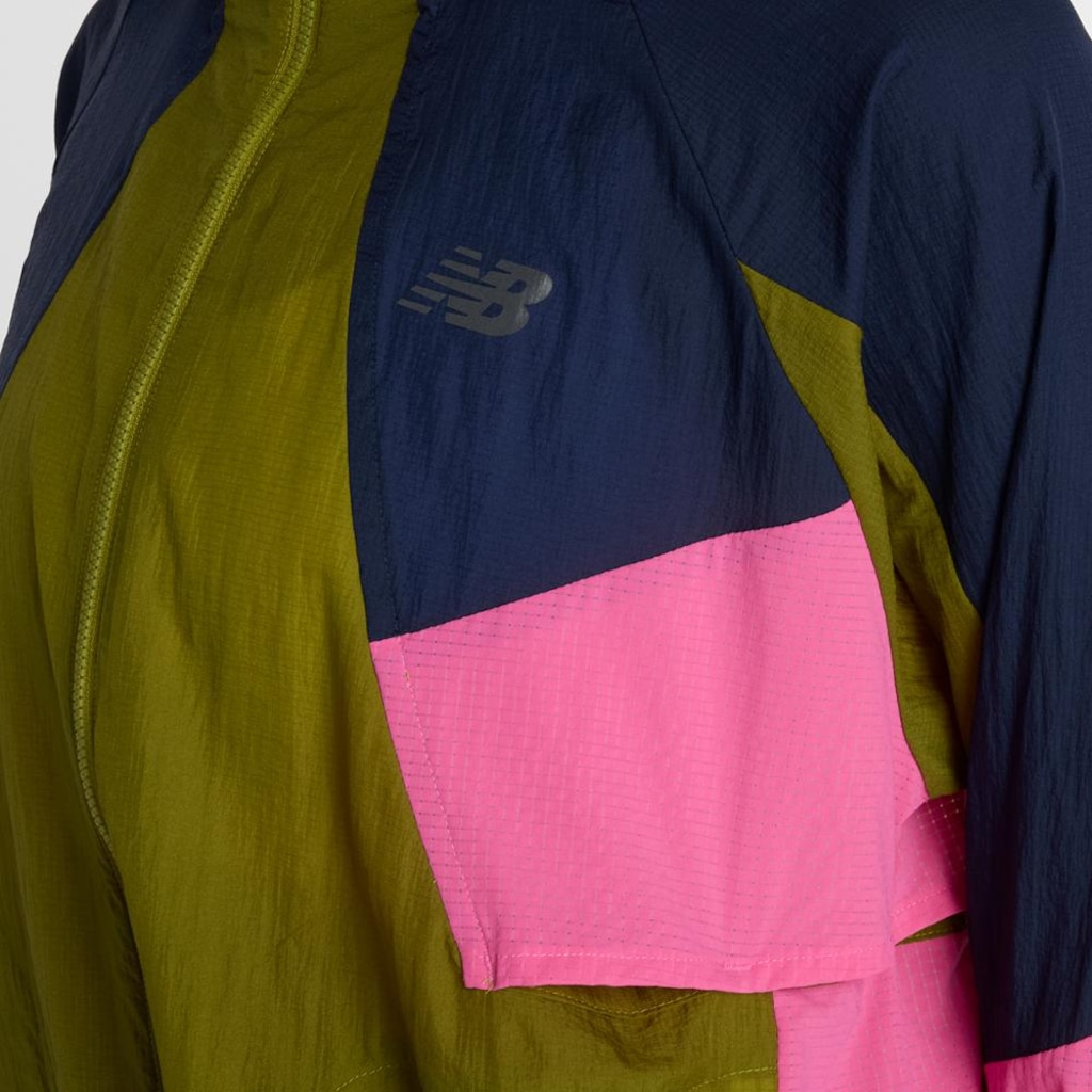 Imagem 4 do produto Jaqueta Corta Vento New Balance Packable Rc Feminina